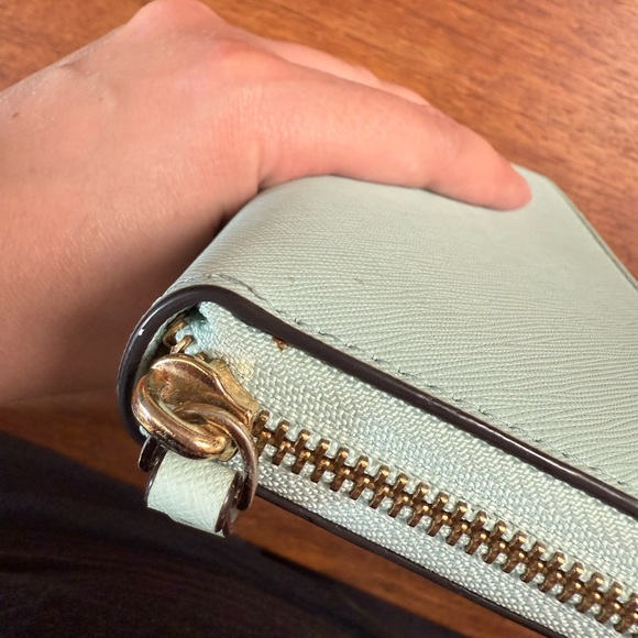 Kate Spade Mint Green Wallet - Picture 8 of 11